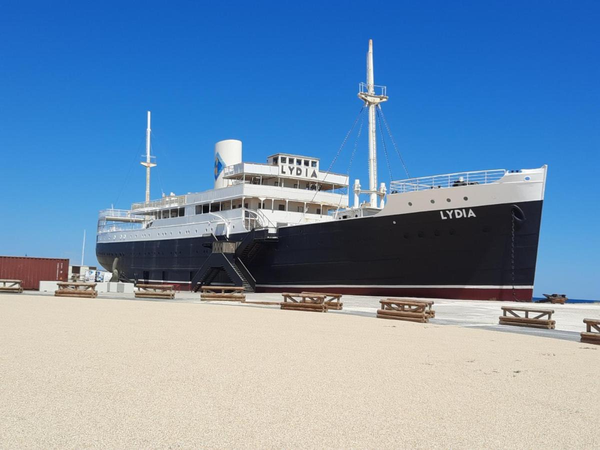 Appartement Vue Mer, Acces Direct Plage, Parking Privatif Le Barcarès エクステリア 写真