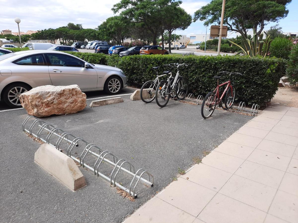 Appartement Vue Mer, Acces Direct Plage, Parking Privatif Le Barcarès エクステリア 写真