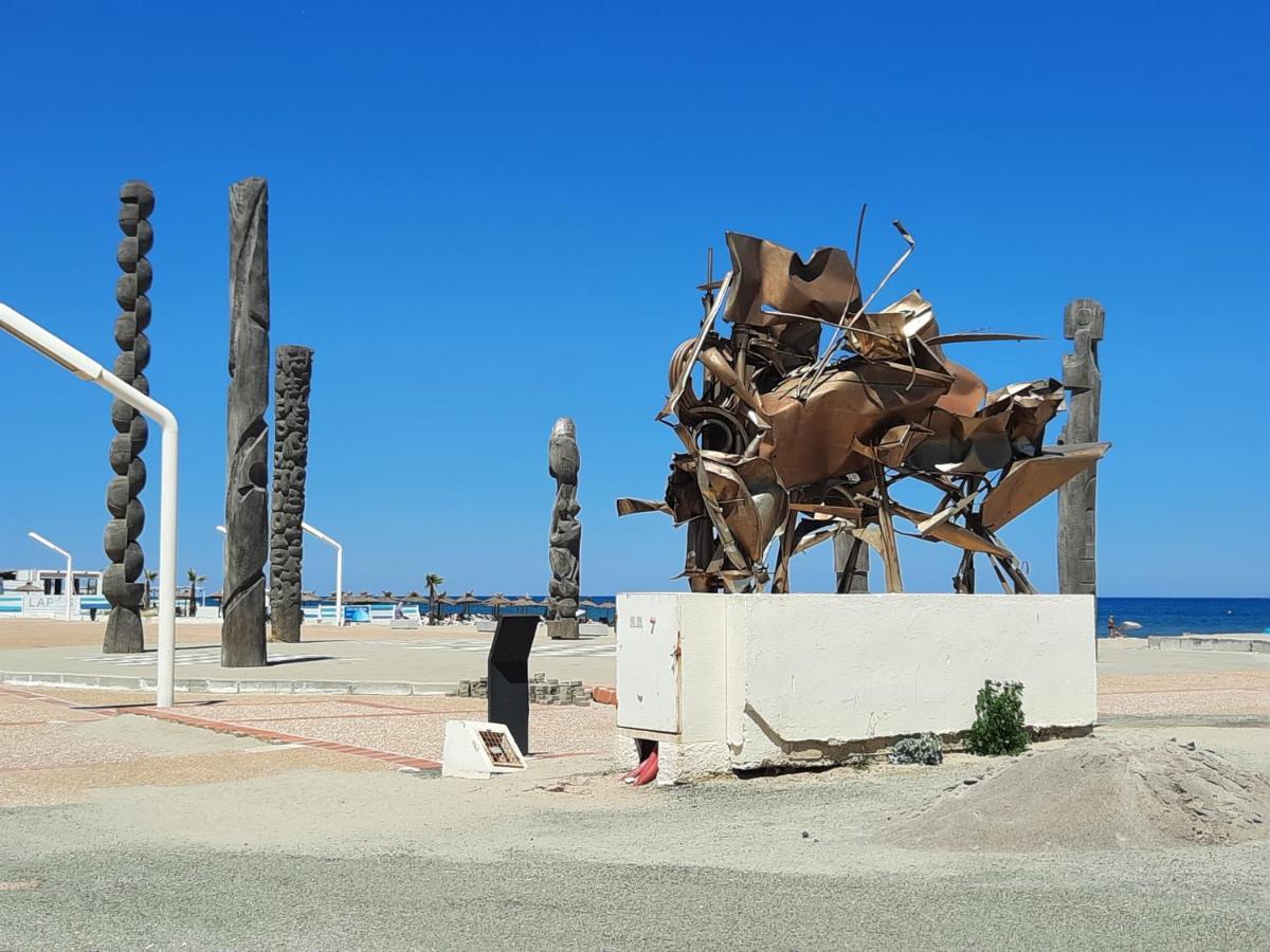 Appartement Vue Mer, Acces Direct Plage, Parking Privatif Le Barcarès エクステリア 写真